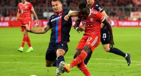 阿隆索赛车生涯：战术智慧与体能管理的完美融合